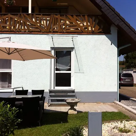 A & J Ferienwohnung Hirsch Rust Exterior photo
