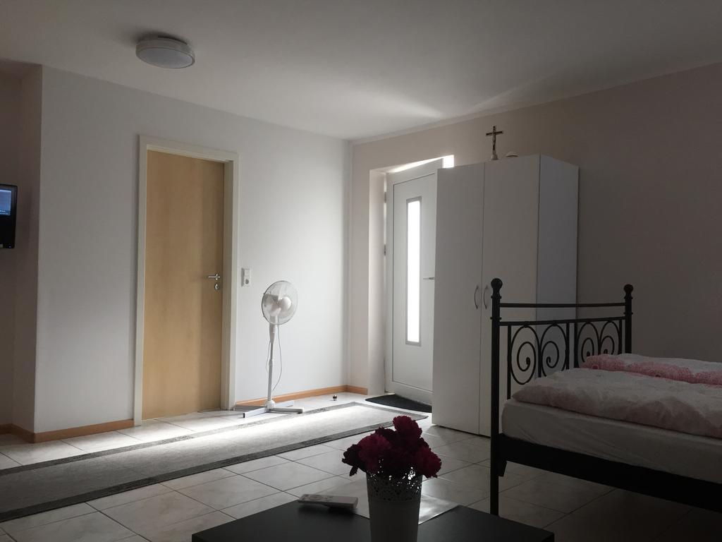 A & J Hirsch Apartment